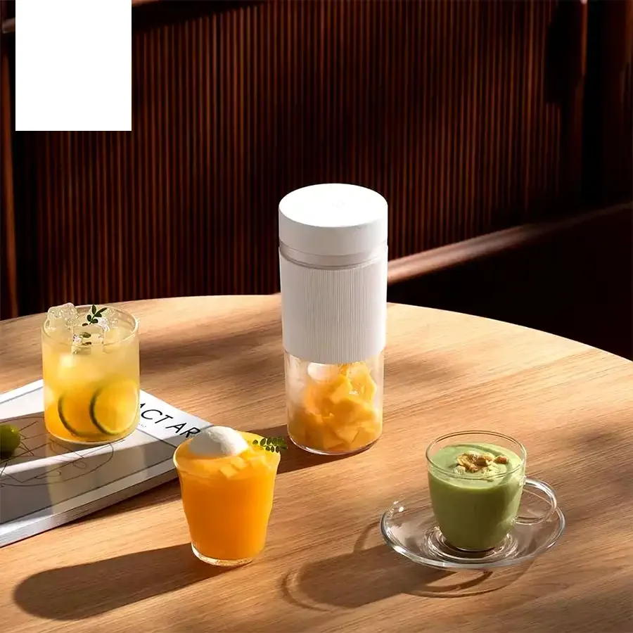 آبمیوه گیری قابل حمل شیائومی مدل Mijia Cup Shape Juicer 2، تصویر ۳