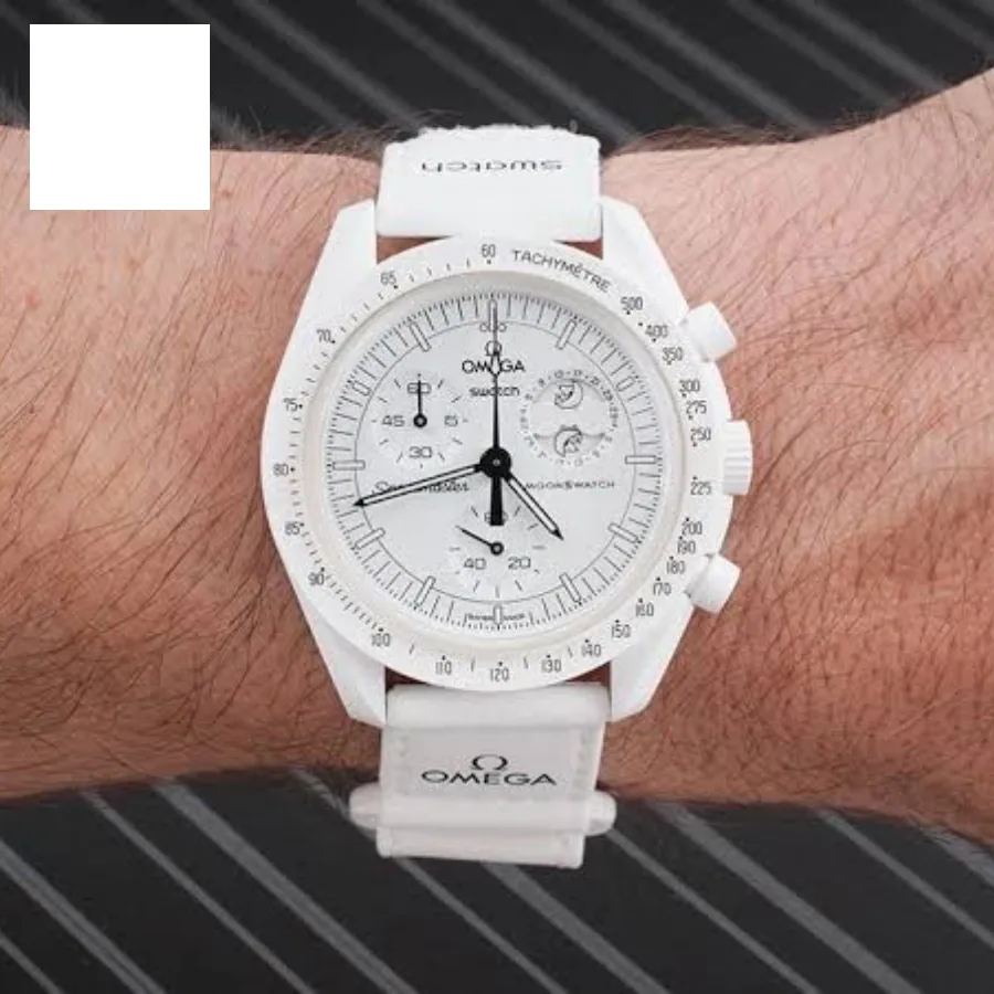 ساعت مچی عقربه ای امگا سواچ مدل Mission To Moonphase، تصویر ۵